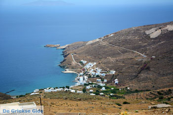 Ormos Ysternia Tinos | Griekenland foto 3 - Foto van https://www.grieksegids.nl/fotos/tinos/normaal/ormos-ysternia-tinos-003.jpg