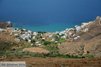 Ormos Ysternia Tinos | Griekenland foto 5 - Foto van https://www.grieksegids.nl/fotos/tinos/normaal/ormos-ysternia-tinos-005.jpg