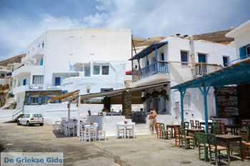 Ormos Ysternia Tinos | Griekenland foto 28 - Foto van https://www.grieksegids.nl/fotos/tinos/normaal/ormos-ysternia-tinos-028.jpg