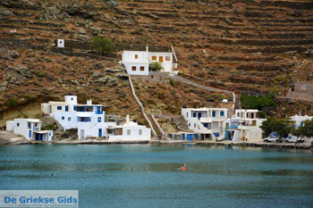 Strand Rochari bij Panormos Tinos | Griekenland foto 7 - Foto van https://www.grieksegids.nl/fotos/tinos/normaal/rochari-tinos-007.jpg