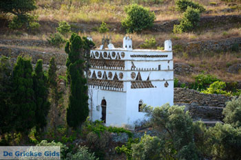 Dorpje Tarampados bij Kampos Tinos | Griekenland | Foto 5 - Foto van https://www.grieksegids.nl/fotos/tinos/normaal/tarampados-kampos-tinos-005.jpg