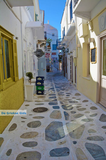 Tinos stad | Griekenland 54 - Foto van https://www.grieksegids.nl/fotos/tinos/normaal/tinos-stad-054.jpg