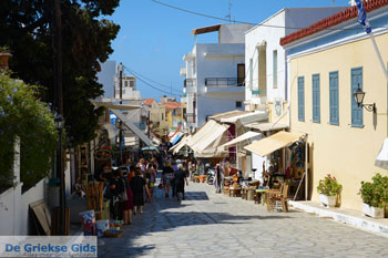Tinos stad | Griekenland 91 - Foto van https://www.grieksegids.nl/fotos/tinos/normaal/tinos-stad-091.jpg