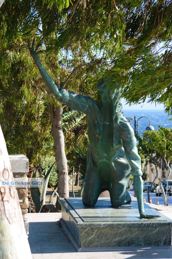 Tinos stad | Griekenland 129 - Foto van https://www.grieksegids.nl/fotos/tinos/normaal/tinos-stad-129.jpg