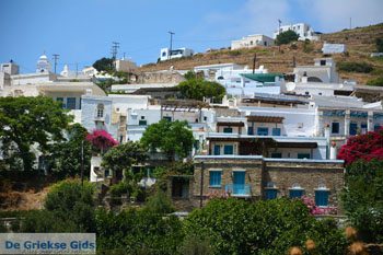 Triantaros bij Dyo Choria Tinos | Griekenland | Foto 1 - Foto van https://www.grieksegids.nl/fotos/tinos/normaal/triantaros-tinos-001.jpg