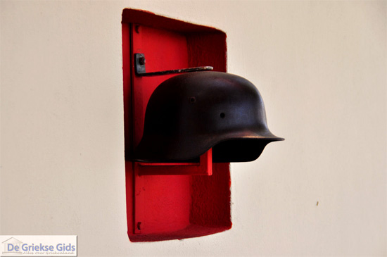 Duitse helm in Maleme (Chania Kreta)