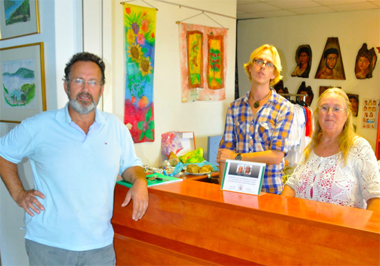 Kostas Mavrikis, Colin Oosterveld en Marianne Oosterveld