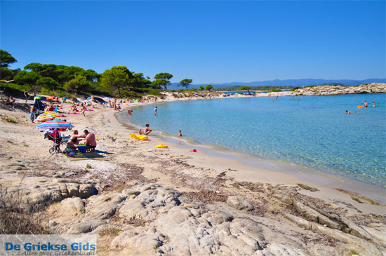 Een van de vele stranden bij Vourvourou