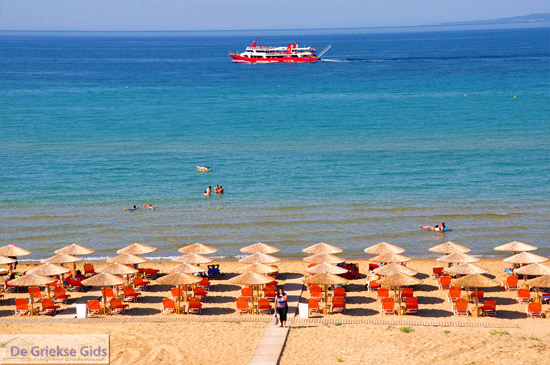 banana-beach-zakynthos