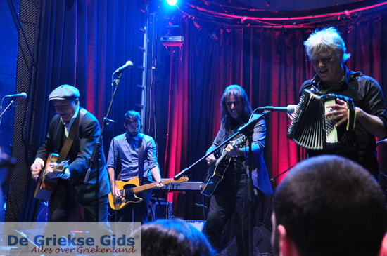 Philippos Pliatsikas met The Nits Philippos Pliatsikas met The Nits