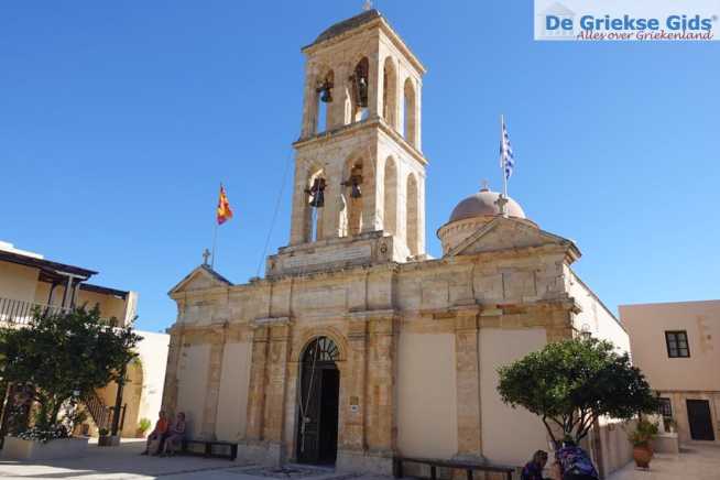Gonia klooster Kolymbari Chania Kreta - De Griekse Gids - Foto van Sancha Schuurs - De Griekse Gids