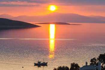 Evia Sunset - De Griekse Gids - Foto van Frans Groenendaal - De Griekse Gids
