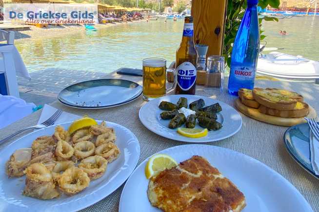 Pedi Beach Symi - De Griekse Gids - Foto van De Griekse Gids