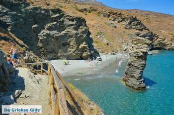 Tis Grias To Pidima Beach - Andros Cycladen - De Griekse Gids - Foto van https://www.grieksegids.nl/fotos/uploads-thumb/28-09-23/1695893476._grias-to-pidima-andros9.jpg