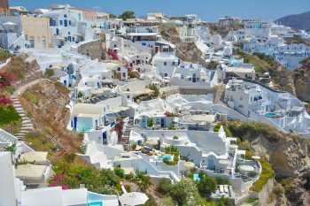 Oia Santorini Cycladen - Foto van https://www.grieksegids.nl/fotos/uploads-thumb/29-03-24/1711693236._Santorini-Oia-008.jpg