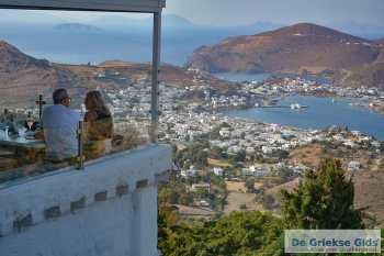 Uitzicht op Skala Patmos - De Griekse Gids - Foto van De Griekse Gids
