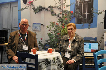 De Griekse Gids op de Vakantiebeurs in Utrecht |Foto 2012 | Nr 4 - Foto van https://www.grieksegids.nl/fotos/vakantiebeurs2012/normaal/vakantiebeurs-2012-grieksegids-004.jpg