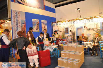 De Griekse Gids op de Vakantiebeurs in Utrecht |Foto 2012 | Nr 8 - Foto van https://www.grieksegids.nl/fotos/vakantiebeurs2012/normaal/vakantiebeurs-2012-grieksegids-008.jpg