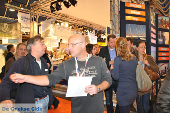 De Griekse Gids op de Vakantiebeurs in Utrecht |Foto 2012 | Nr 12 - Foto van https://www.grieksegids.nl/fotos/vakantiebeurs2012/normaal/vakantiebeurs-2012-grieksegids-012.jpg