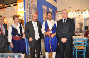 De Griekse Gids op de Vakantiebeurs in Utrecht |Foto 2012 | Nr 15 - Foto van https://www.grieksegids.nl/fotos/vakantiebeurs2012/normaal/vakantiebeurs-2012-grieksegids-015.jpg