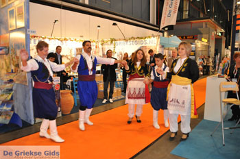 De Griekse Gids op de Vakantiebeurs in Utrecht |Foto 2012 | Nr 25 - Foto van https://www.grieksegids.nl/fotos/vakantiebeurs2012/normaal/vakantiebeurs-2012-grieksegids-025.jpg