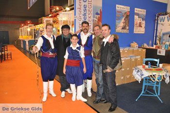 De Griekse Gids op de Vakantiebeurs in Utrecht |Foto 2012 | Nr 38 - Foto van https://www.grieksegids.nl/fotos/vakantiebeurs2012/normaal/vakantiebeurs-2012-grieksegids-038.jpg