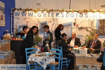 De Griekse Gids op de Vakantiebeurs in Utrecht |Foto 2012 | Nr 54 - Foto van https://www.grieksegids.nl/fotos/vakantiebeurs2012/normaal/vakantiebeurs-2012-grieksegids-054.jpg