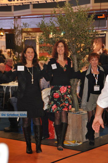 De Griekse Gids op de Vakantiebeurs in Utrecht |Foto 2012 | Nr 63 - Foto van https://www.grieksegids.nl/fotos/vakantiebeurs2012/normaal/vakantiebeurs-2012-grieksegids-063.jpg