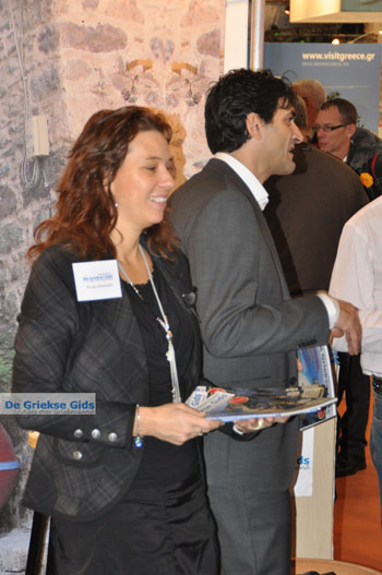 De Griekse Gids op de Vakantiebeurs in Utrecht |Foto 2012 | Nr 88 - Foto van https://www.grieksegids.nl/fotos/vakantiebeurs2012/normaal/vakantiebeurs-2012-grieksegids-088.jpg