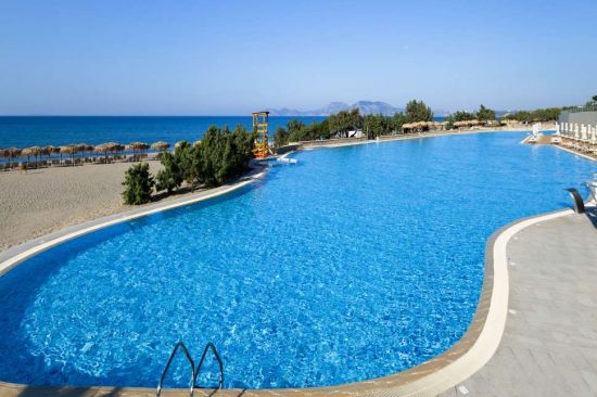 Family Life Blue Lagoon Deluxe