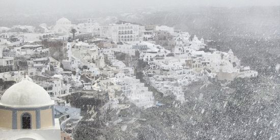 Santorini in de sneeuw