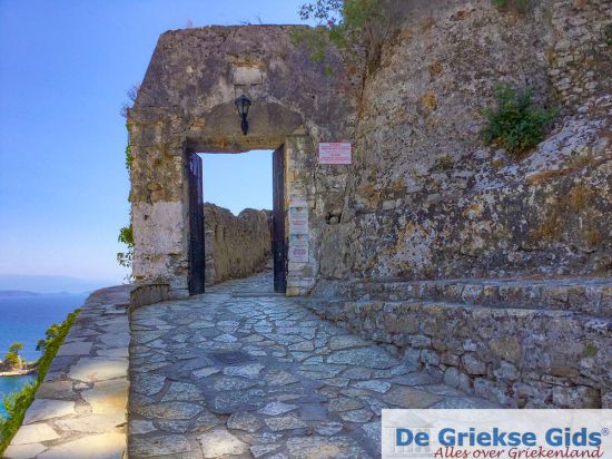 Imgang kasteel Parga