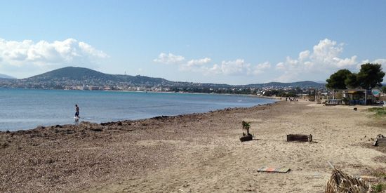 Zwemmen in de zee, maart in Griekenland