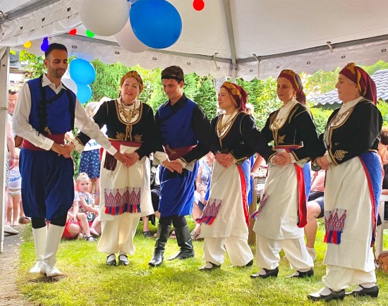 Griekse dansgroep Pigasos