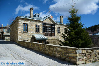 Bergdorp Nimfeon in Florina | Macedonie Griekenland | foto 9 - Foto van https://www.grieksegids.nl/fotos/west-macedonie/florina/normaal/florina-macedonie-griekenland-043.jpg