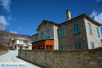 Bergdorp Nimfeon in Florina | Macedonie Griekenland | foto 12 - Foto van https://www.grieksegids.nl/fotos/west-macedonie/florina/normaal/florina-macedonie-griekenland-046.jpg