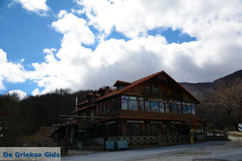 Onderweg van Florina stad naar het skioord Vigla bij Pisoderi | Macedonie foto 4 - Foto van https://www.grieksegids.nl/fotos/west-macedonie/florina/normaal/florina-macedonie-griekenland-094.jpg