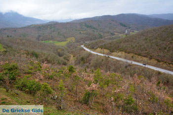 Valia Kalda Grevena | Macedonie Griekenland 31 - Foto van https://www.grieksegids.nl/fotos/west-macedonie/grevena/normaal/grevena-macedonie-griekenland-031.jpg