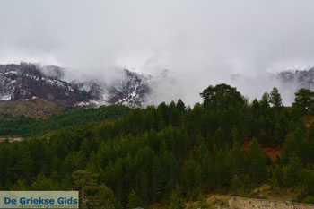 Valia Kalda Grevena | Macedonie Griekenland 51 - Foto van https://www.grieksegids.nl/fotos/west-macedonie/grevena/normaal/grevena-macedonie-griekenland-051.jpg