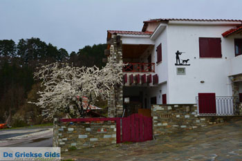 Smixi Grevena | Macedonie Griekenland 63 - Foto van https://www.grieksegids.nl/fotos/west-macedonie/grevena/normaal/grevena-macedonie-griekenland-063.jpg