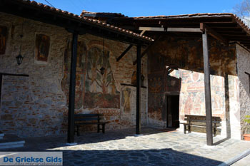 Klooster Panagia Mavriotissa in Kastoria | Macedonie | foto 7 - Foto van https://www.grieksegids.nl/fotos/west-macedonie/kastoria/normaal/kastoria-macedonie-griekenland-071.jpg