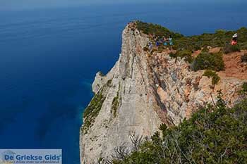 Scheepswrak - Navagio Zakynthos - Ionische eilanden -  Foto 9 - Foto van https://www.grieksegids.nl/fotos/zakynthos/scheepswrak/350pix/scheepswrak-zakynthos-009.jpg