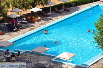Hotel Marmari Bay | Marmari Evia | Griekenland foto 5 - Foto van https://www.grieksegids.nl/fotos/zuid-evia/normaal/zuid-evia-048.jpg