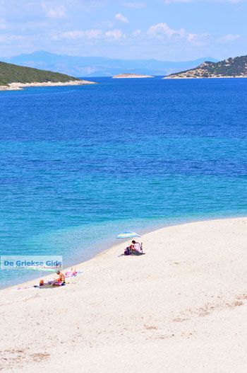Golden beach | Marmari Evia | Griekenland foto 5 - Foto van https://www.grieksegids.nl/fotos/zuid-evia/normaal/zuid-evia-059.jpg
