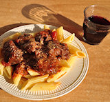 Lekker met een glaasje wijn